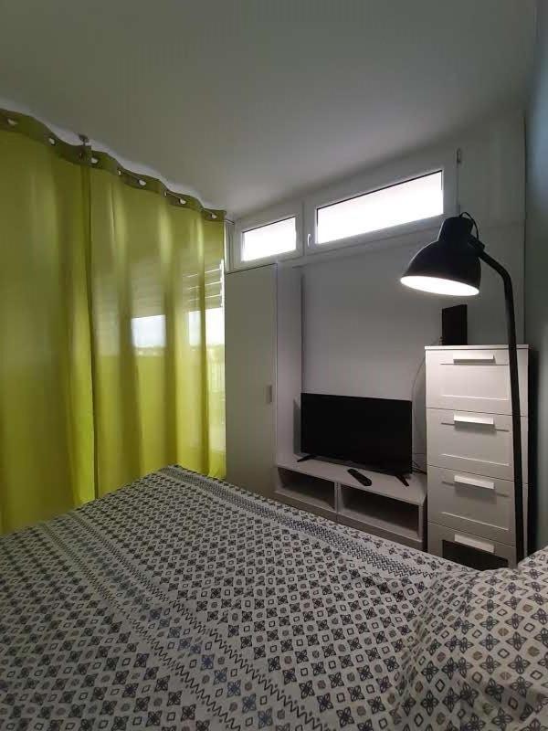 Apartament Ostrowskiego Apartment Wroclaw Bagian luar foto